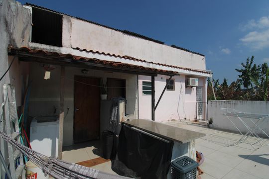 Fachada de kitnet/studio para alugar com 1 quarto, 43m² em Curicica, Rio de Janeiro
