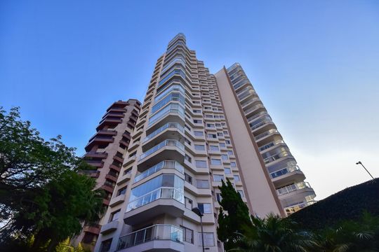 Fachada de apartamento para alugar com 4 quartos, 200m² em Vila Andrade, São Paulo