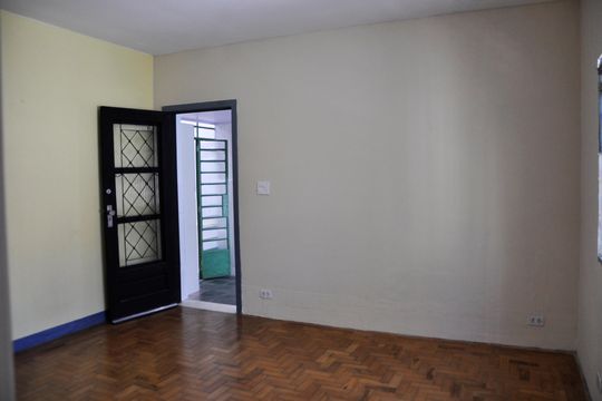 Sala de casa para alugar com 2 quartos, 120m² em Jardim Peri, São Paulo