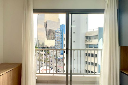 Varanda de kitnet/studio para alugar com 1 quarto, 24m² em Pinheiros, São Paulo