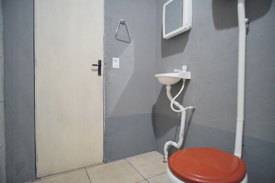 Banheiro de casa para alugar com 2 quartos, 100m² em Campina, São Leopoldo