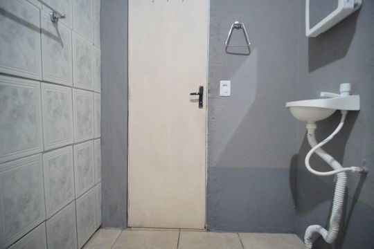 Banheiro de casa para alugar com 2 quartos, 100m² em Campina, São Leopoldo