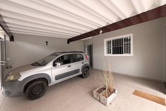 Garagem de casa à venda com 3 quartos, 149m² em Vila Scarpelli, Santo André
