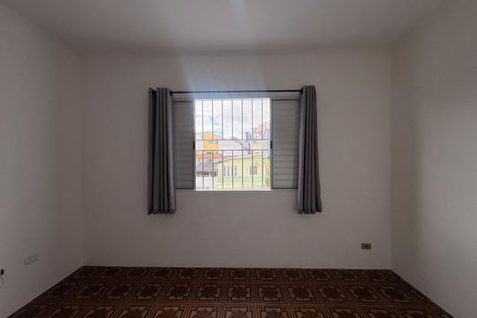 Quarto 2 de casa à venda com 3 quartos, 149m² em Vila Scarpelli, Santo André