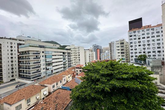 Vista da Sala de apartamento à venda com 4 quartos, 130m² em Botafogo, Rio de Janeiro