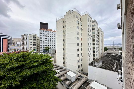 Vista da Sala de apartamento à venda com 4 quartos, 130m² em Botafogo, Rio de Janeiro