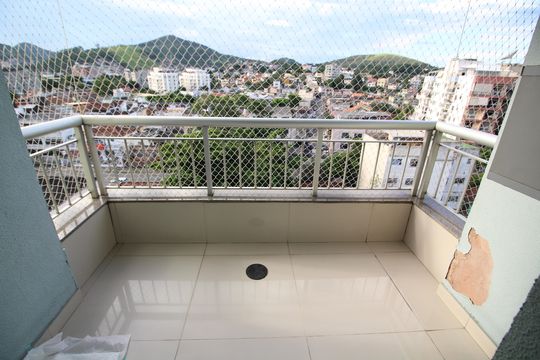 Sala 1 - Varanda de apartamento à venda com 3 quartos, 158m² em Taquara, Rio de Janeiro