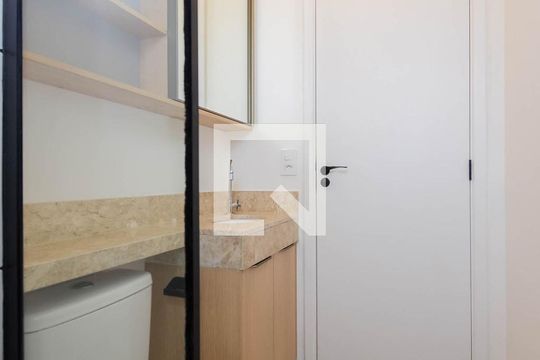 Apartamento para alugar com 1 quarto, 55m² em Vila Galvão, Guarulhos