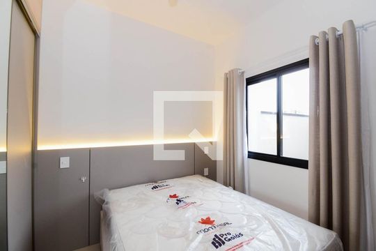 Apartamento para alugar com 1 quarto, 55m² em Vila Galvão, Guarulhos