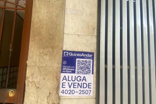 Placa de apartamento à venda com 3 quartos, 240m² em Copacabana, Rio de Janeiro