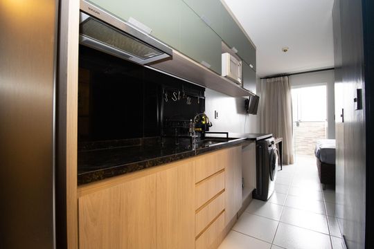 Cozinha e Área de Serviço de kitnet/studio para alugar com 1 quarto, 30m² em Quadras Econômicas Lúcio Costa (guará), Brasília