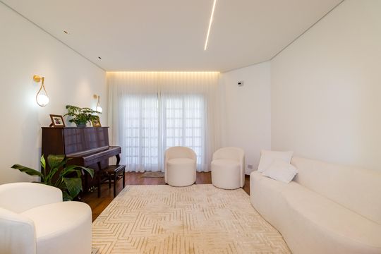 Sala de casa para alugar com 5 quartos, 397m² em Jardim Morumbi, São Paulo