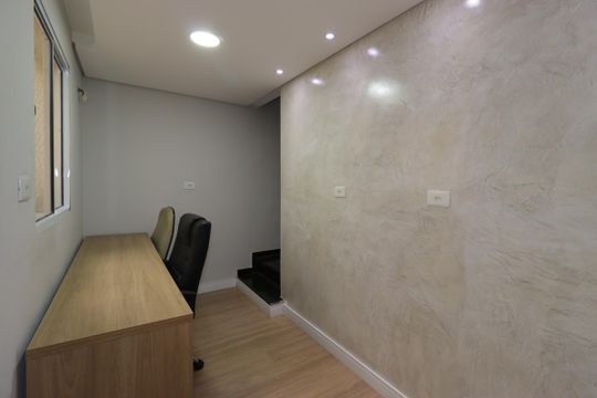 Escritório de apartamento para alugar com 2 quartos, 100m² em Vila Camilópolis, Santo André