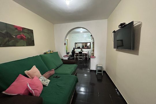 Sala de casa à venda com 2 quartos, 118m² em Vaz Lobo, Rio de Janeiro