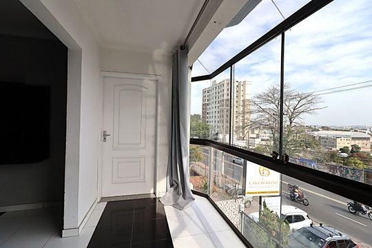 Sacada da Sala 2 de apartamento para alugar com 2 quartos, 150m² em Vila Jardim, Porto Alegre