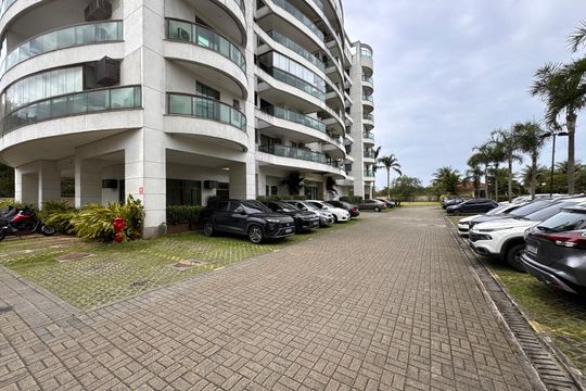 Fachada  de apartamento para alugar com 3 quartos, 96m² em Recreio dos Bandeirantes, Rio de Janeiro