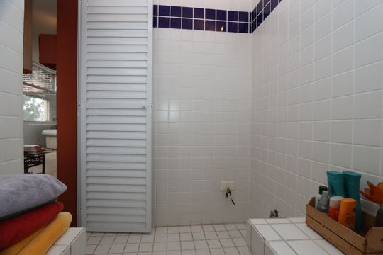 Saúna de apartamento à venda com 8 quartos, 300m² em Vila Suzana, São Paulo