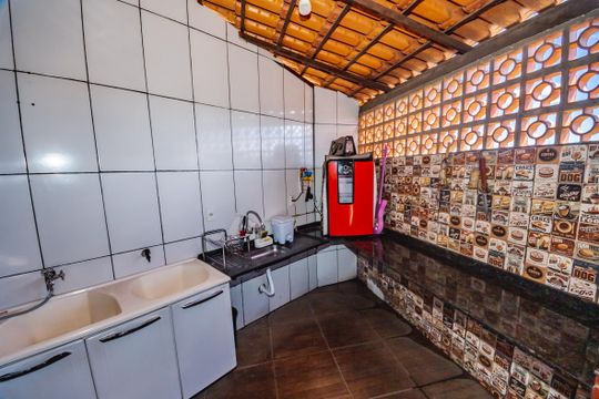 Casa à venda com 1 quarto, 88m² em Dom Silvério, Belo Horizonte