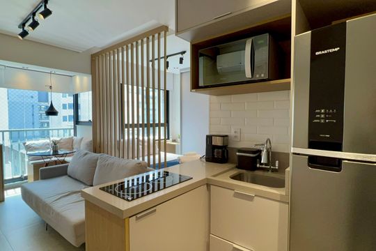 Cozinha de kitnet/studio à venda com 1 quarto, 26m² em Pinheiros, São Paulo