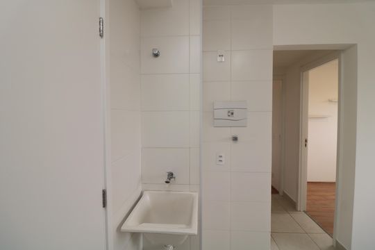 Área de Serviço de apartamento para alugar com 2 quartos, 42m² em Vila Ema, São Paulo