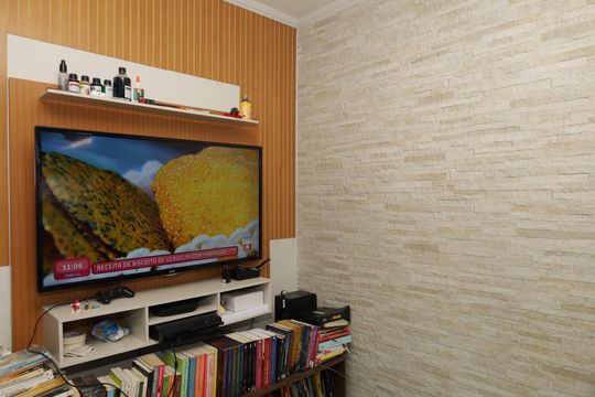 Sala de casa à venda com 3 quartos, 200m² em Vila Brasil, São Paulo