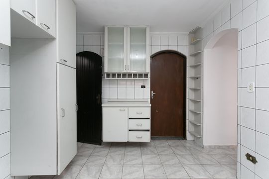 Cozinha - Armários de casa para alugar com 3 quartos, 200m² em Vila Brasil, São Paulo