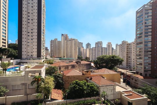 Vista da Suíte 2 de apartamento à venda com 2 quartos, 120m² em Aclimação, São Paulo