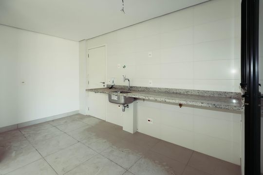 Cozinha de apartamento à venda com 2 quartos, 120m² em Aclimação, São Paulo