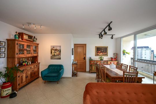 Sala de apartamento para alugar com 2 quartos, 112m² em Vila Suzana, São Paulo