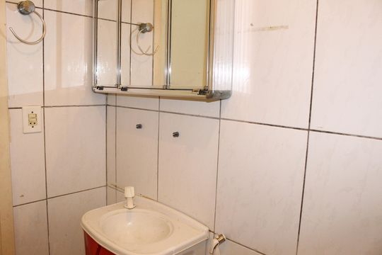 Banheiro Social de kitnet/studio à venda com 1 quarto, 45m² em Santa Cecilia, São Paulo