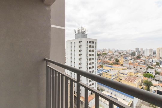 Sacada da Sala de apartamento à venda com 2 quartos, 46m² em Jardim Aida, Guarulhos
