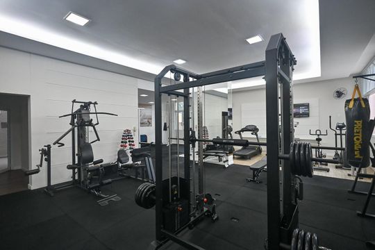 Academia de apartamento à venda com 3 quartos, 180m² em Vila Suzana, São Paulo