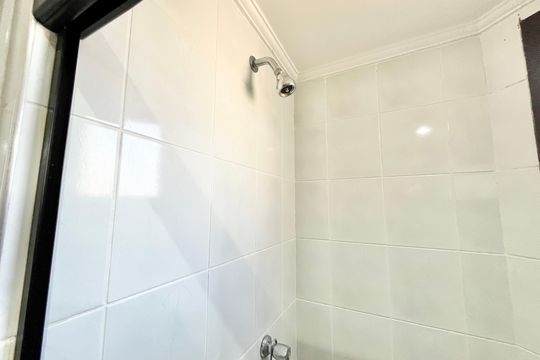 Banheiro da Suíte de apartamento à venda com 4 quartos, 97m² em Santana, São Paulo