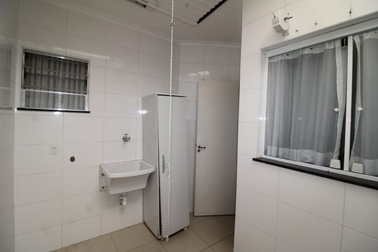 Área de Serviço de casa à venda com 2 quartos, 120m² em Água Fria, São Paulo