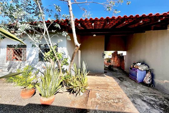 Garagem de casa à venda com 2 quartos, 116m² em Jardim Santana, Campinas