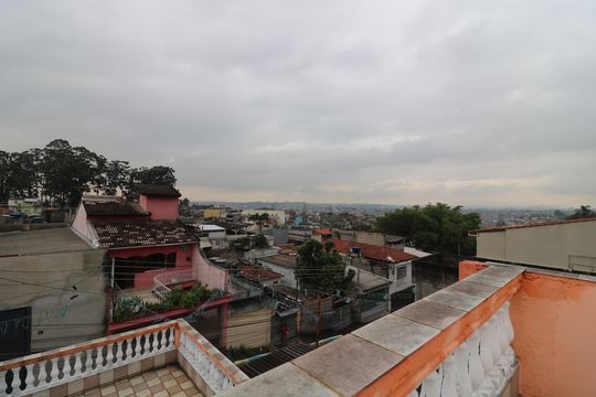 Varanda de casa para alugar com 3 quartos, 290m² em Vila Guarani(zona Leste), São Paulo