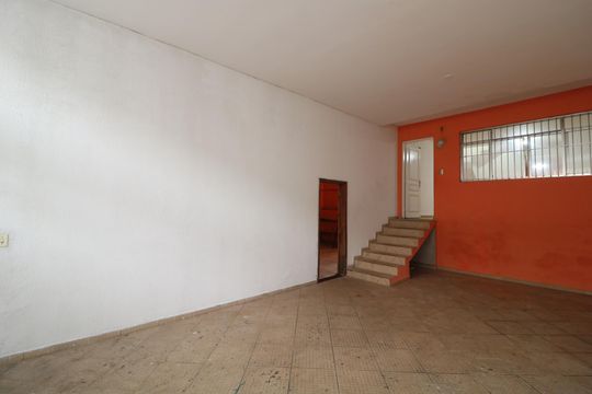 Garagem de casa para alugar com 3 quartos, 290m² em Vila Guarani(zona Leste), São Paulo