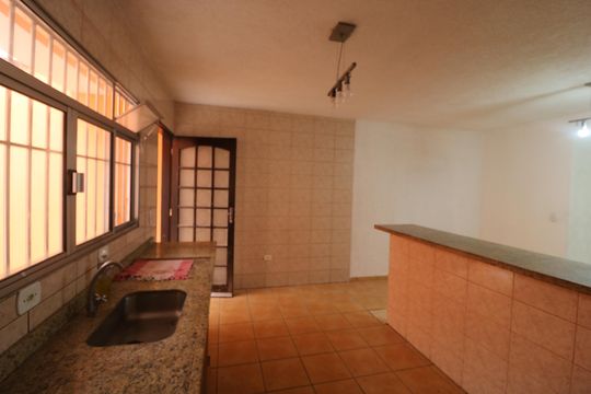 Cozinha de casa para alugar com 3 quartos, 290m² em Vila Guarani(zona Leste), São Paulo