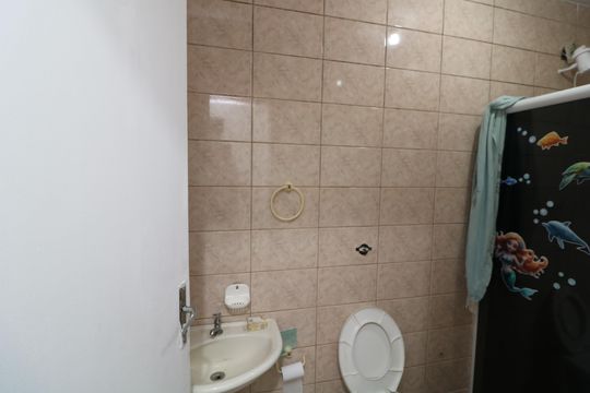 Banheiro de casa para alugar com 3 quartos, 290m² em Vila Guarani(zona Leste), São Paulo