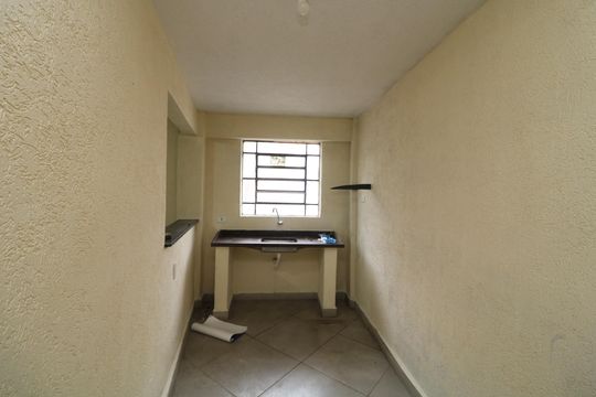 Edícula  de casa para alugar com 3 quartos, 290m² em Vila Guarani(zona Leste), São Paulo