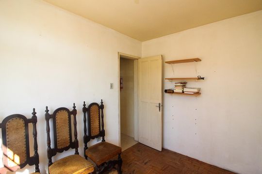 Quarto de Serviço de casa para alugar com 3 quartos, 400m² em Nonoai, Porto Alegre
