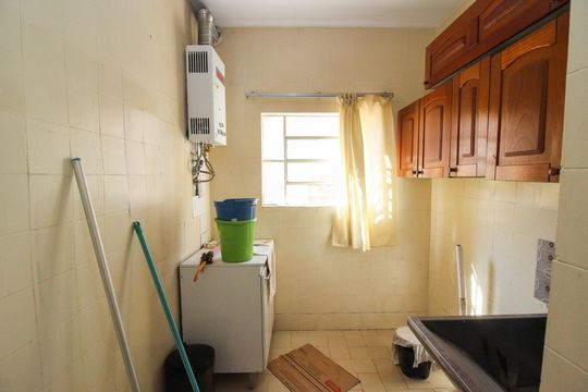 Área de Serviço de casa para alugar com 3 quartos, 400m² em Nonoai, Porto Alegre