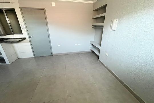 Sala de kitnet/studio para alugar com 0 quarto, 25m² em Vila Dom Pedro Ii, São Paulo