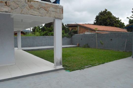 Casa à venda com 5 quartos, 230m² em Engenho do Mato, Niterói