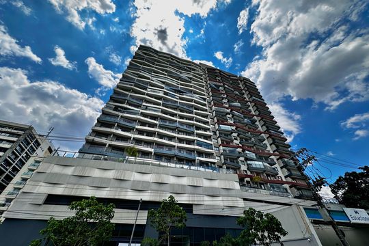 Fachada de apartamento à venda com 1 quarto, 34m² em Santo Amaro, São Paulo