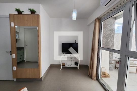 Apartamento para alugar com 1 quarto, 43m² em Moema, São Paulo