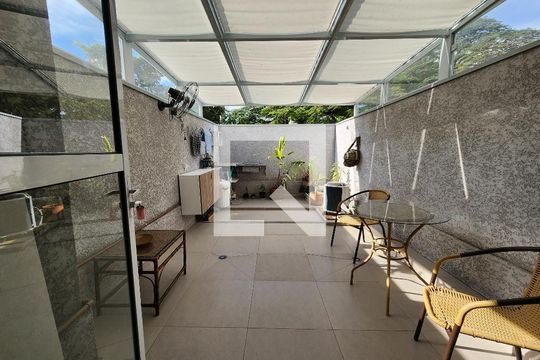 Apartamento para alugar com 1 quarto, 43m² em Moema, São Paulo