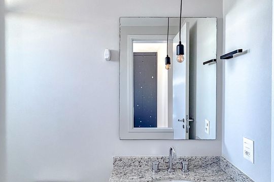 Banheiro da Suíte de apartamento à venda com 2 quartos, 51m² em Tatuapé, São Paulo
