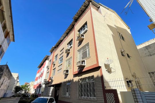 Fachada do bloco de apartamento à venda com 4 quartos, 172m² em Tijuca, Rio de Janeiro