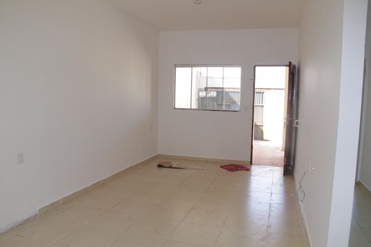 Sala de casa para alugar com 3 quartos, 102m² em Residencial Solar Ville, Goiânia